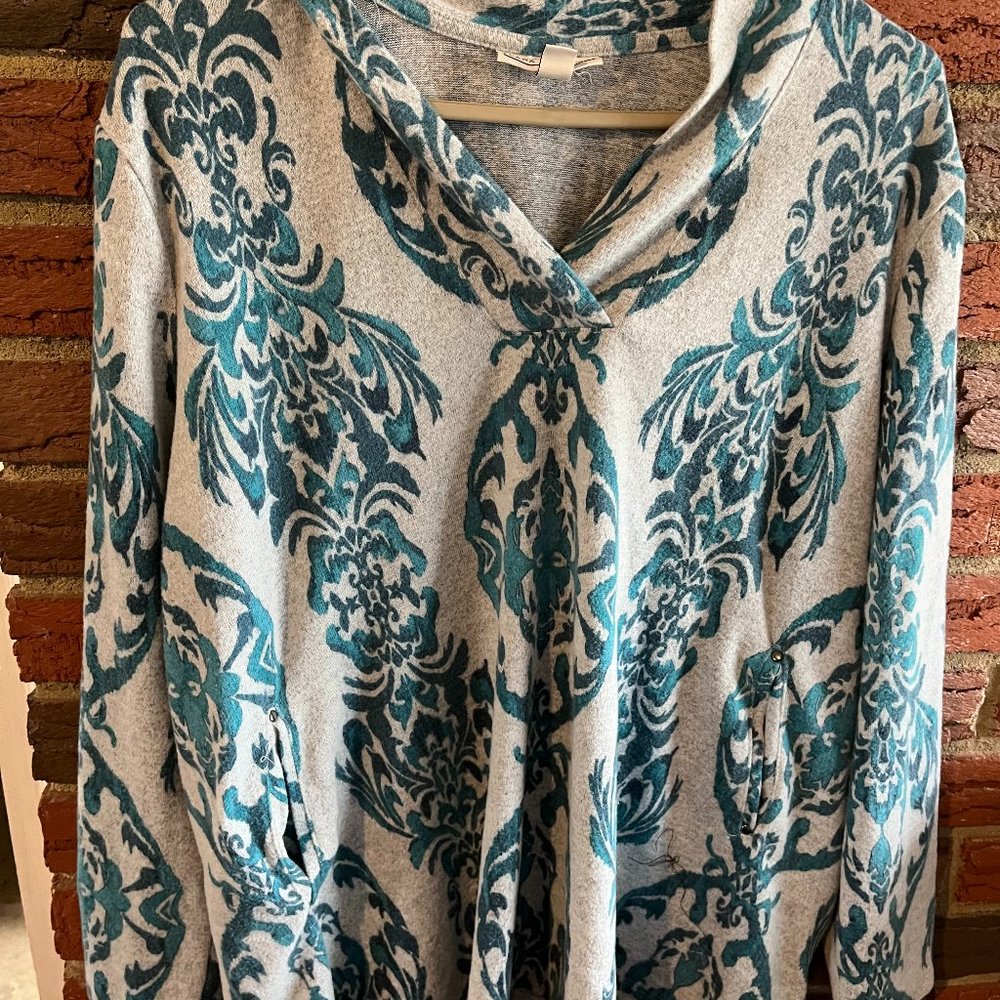 Dana Buchanan, XXL, Gray and Teal Sweater